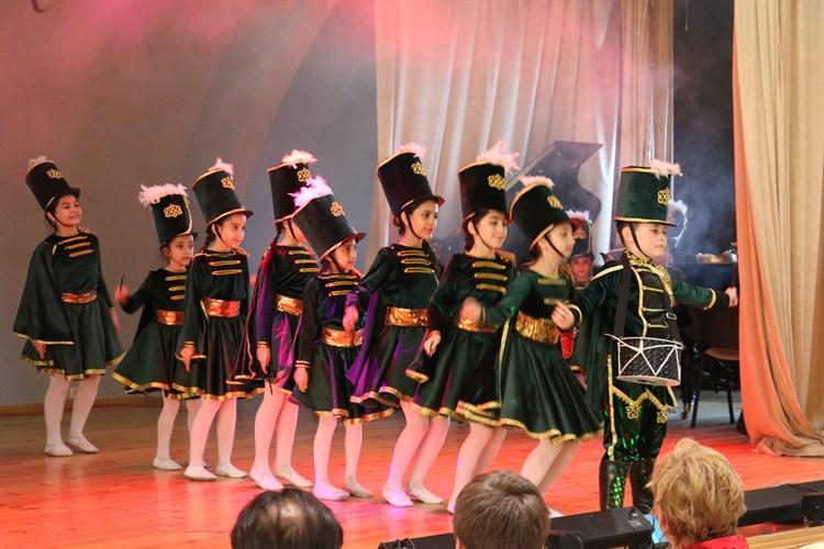 "Золотая скрипка" России Анар Юсифов прибыл в Баку (ФОТО)