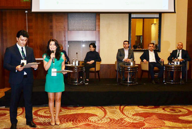 Волонтеры здорового питания провели первый форум в Баку (ФОТО)