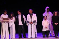 "Год Насими – язык Насими" в Дербенте (ФОТО)