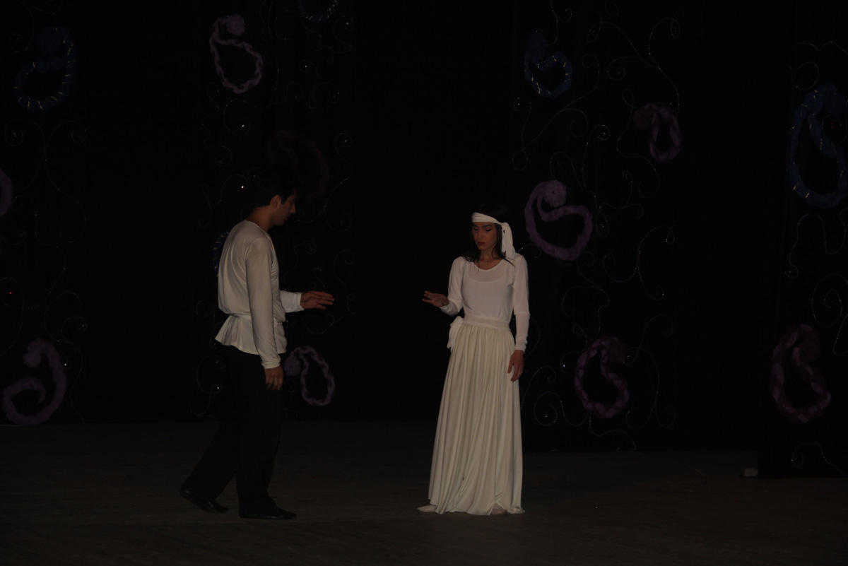 "Год Насими – язык Насими" в Дербенте (ФОТО)