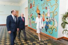 Первый вице-президент Азербайджана Мехрибан Алиева ознакомилась с условиями в Детской школе искусств №2 (ФОТО)