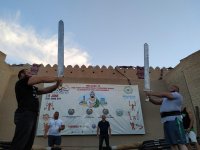 Удивительные богатыри в древней Хиве! Как азербайджанец тянул локомотив и перетаскивал якорь (ФОТО)