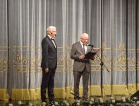 Вечно молодого Ильхама Намига Камала "зарядили" еще на сто лет! (ФОТО)