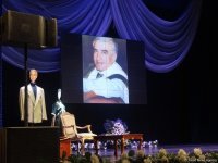 Вечно молодого Ильхама Намига Камала "зарядили" еще на сто лет! (ФОТО)