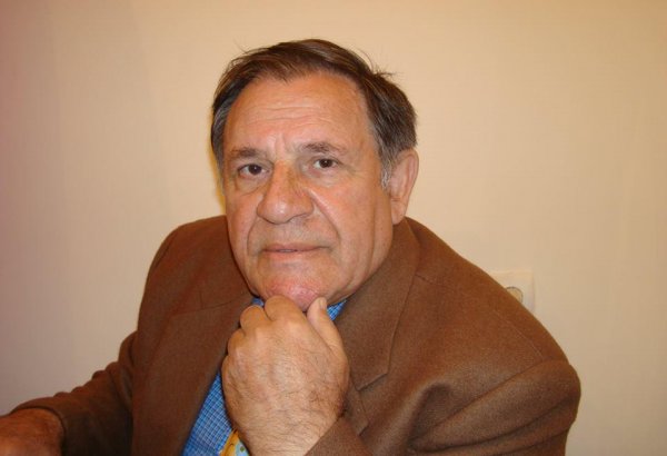 Азербайджанский писатель стал номинантом премии Императорского дома Романовых (ФОТО)