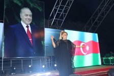 Весь Баку в праздничных концертах  (ФОТО)