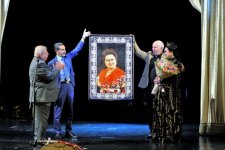 Бести Джафарова стала дочерью правителя Гянджи в свой юбилей (ФОТО)