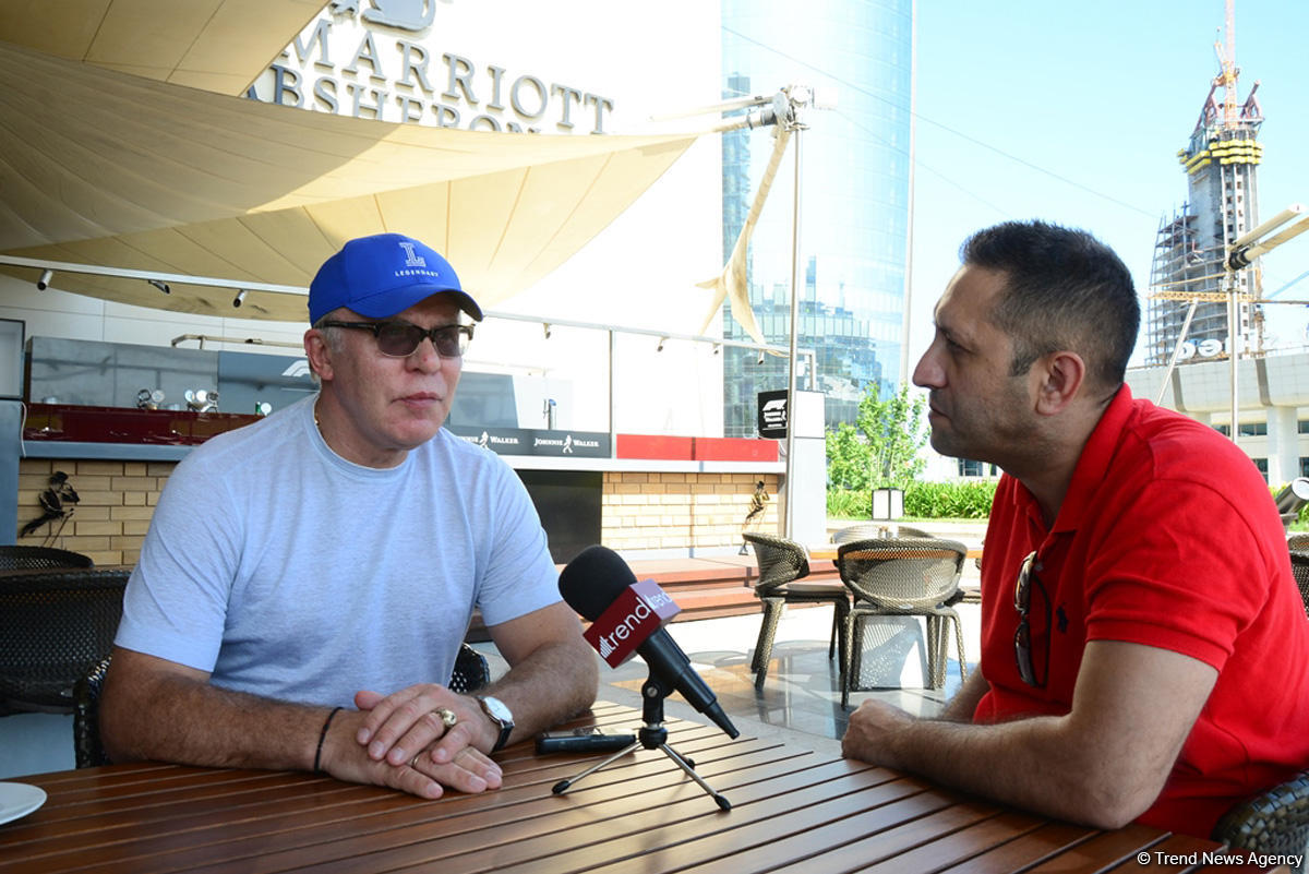 Вячеслав Фетисов: Всем говорю, что обязательно поезжайте в Баку – там очень красиво! (ЭКСКЛЮЗИВ, ФОТО)