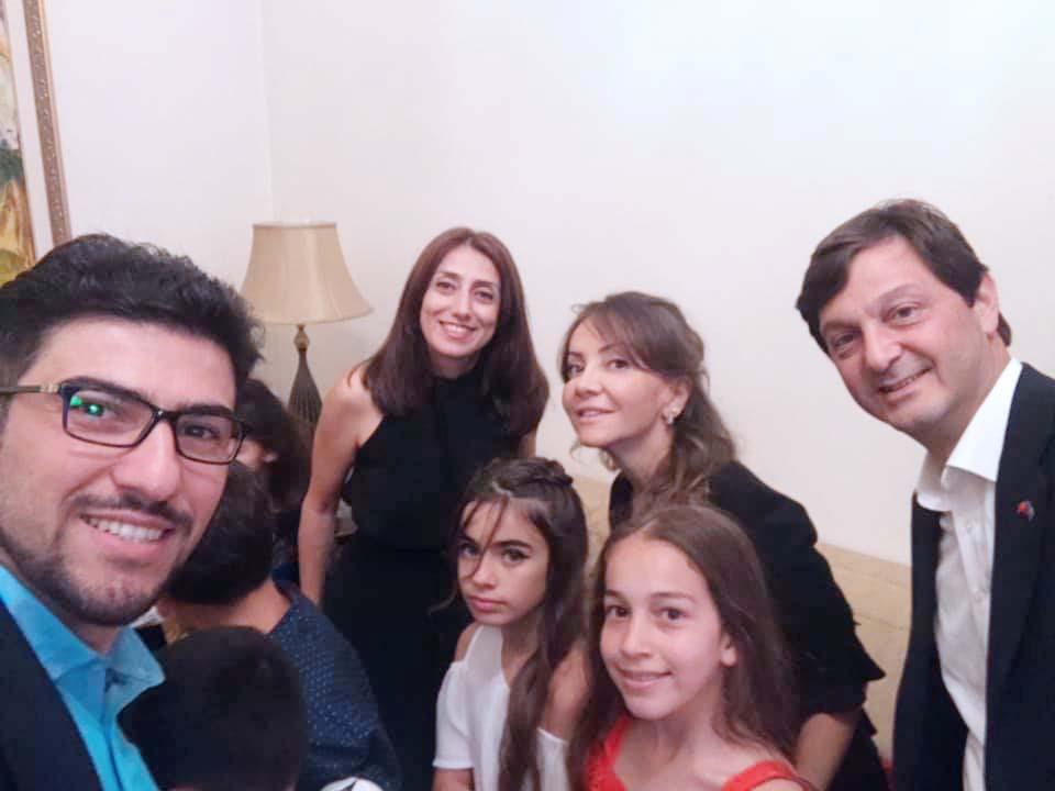 Художественное путешествие Азербайджан-Турция (ФОТО)