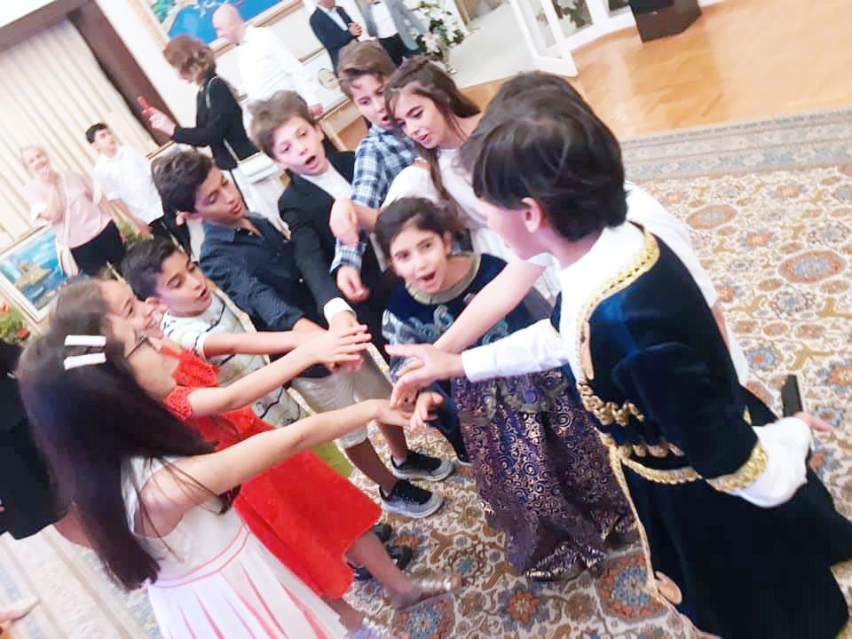 Художественное путешествие Азербайджан-Турция (ФОТО)