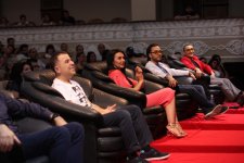 Самый веселый летний уик-энд в Баку – открытие Азербайджанской Лиги Смеха (ФОТО)