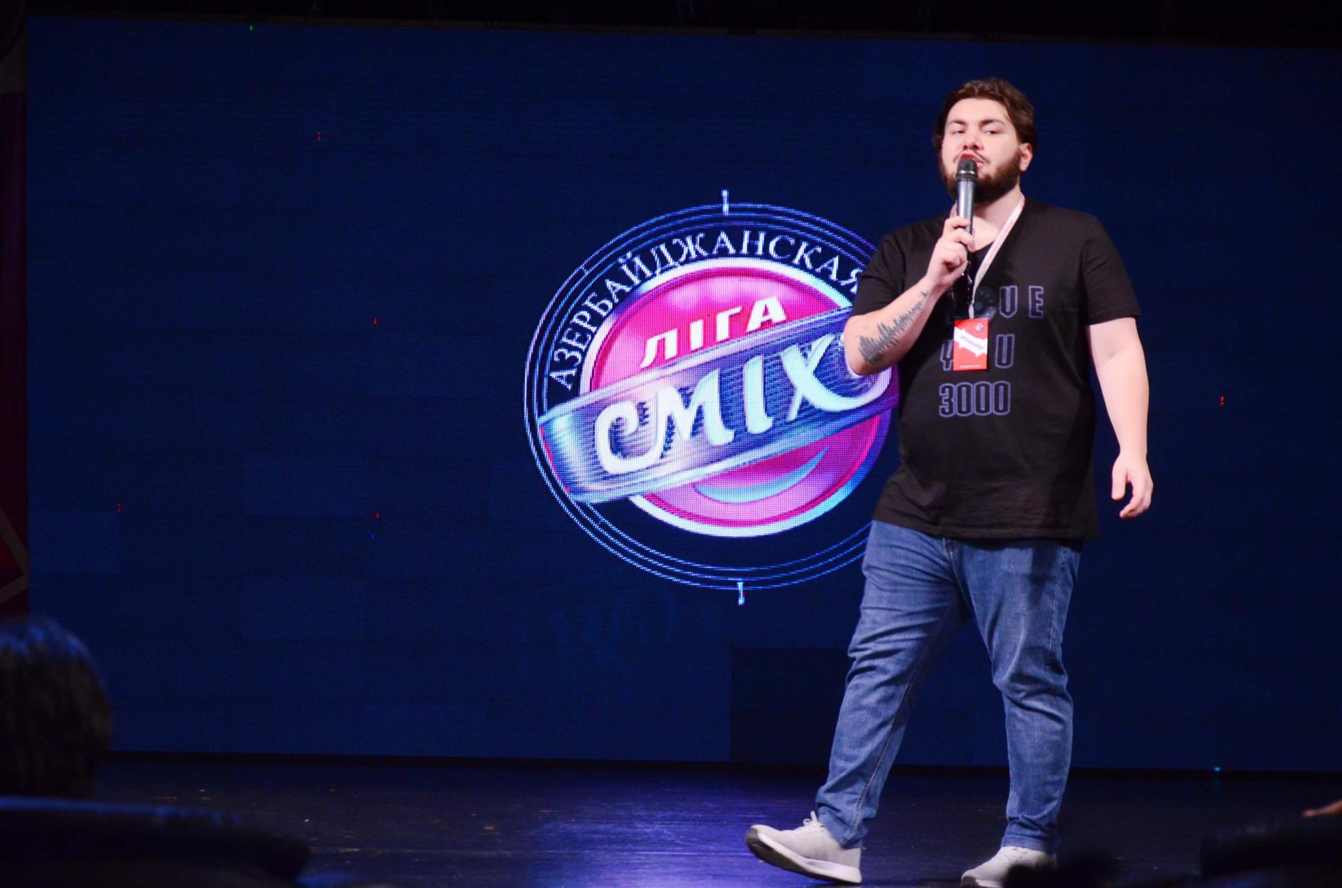 Самый веселый летний уик-энд в Баку – открытие Азербайджанской Лиги Смеха (ФОТО)