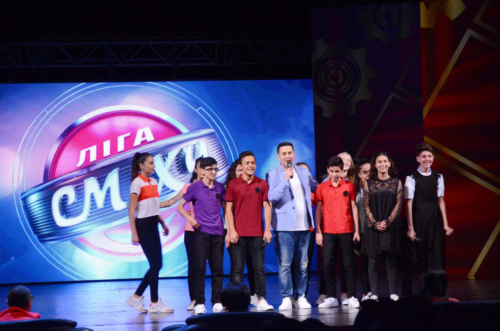 Самый веселый летний уик-энд в Баку – открытие Азербайджанской Лиги Смеха (ФОТО)