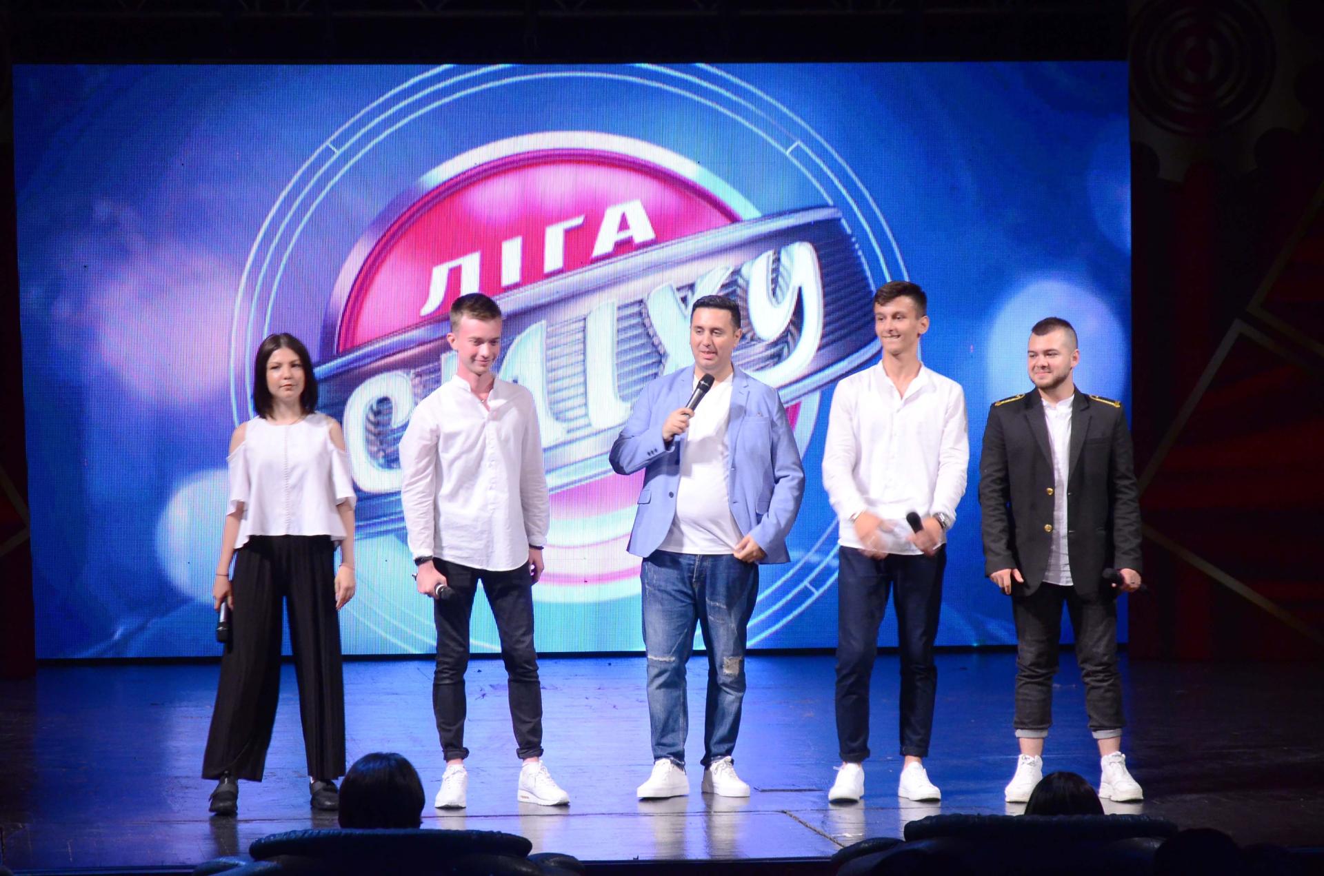 Самый веселый летний уик-энд в Баку – открытие Азербайджанской Лиги Смеха (ФОТО)