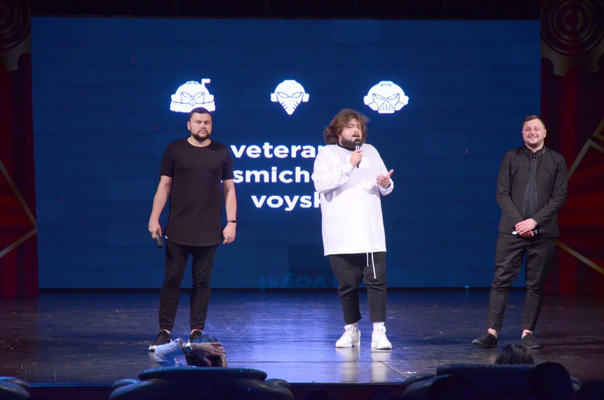 Самый веселый летний уик-энд в Баку – открытие Азербайджанской Лиги Смеха (ФОТО)