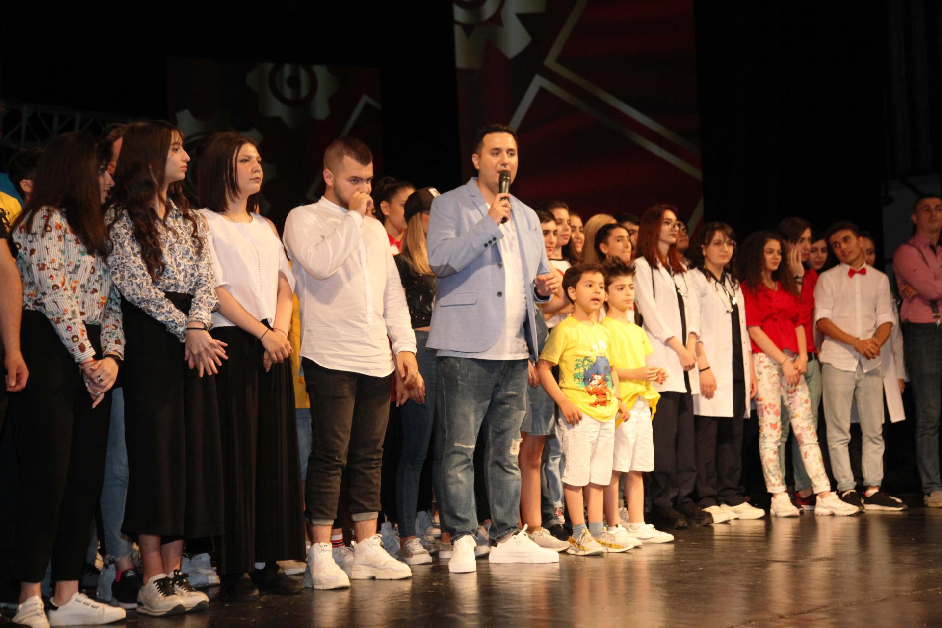 Самый веселый летний уик-энд в Баку – открытие Азербайджанской Лиги Смеха (ФОТО)