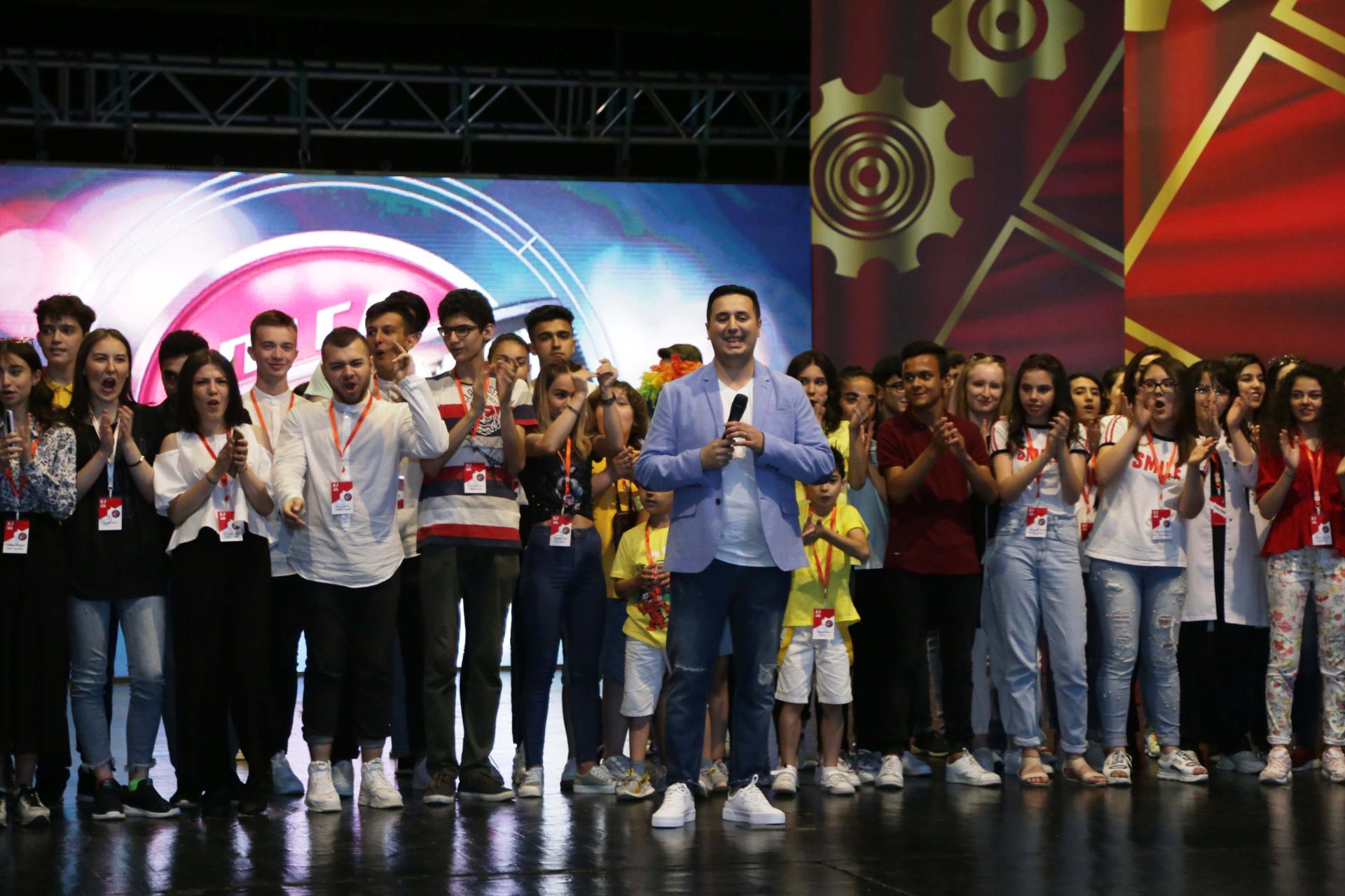 Самый веселый летний уик-энд в Баку – открытие Азербайджанской Лиги Смеха (ФОТО)