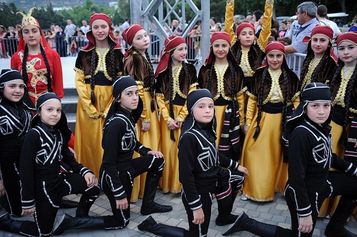 Танцующий Бакинский бульвар - под ритмы международного праздника Soul of Art and Dance (ФОТО)