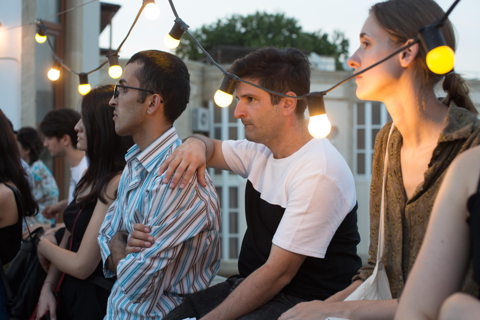 Дадаш Адна: Love me - призыв, послание и главное, ожидания от мира (ФОТО)