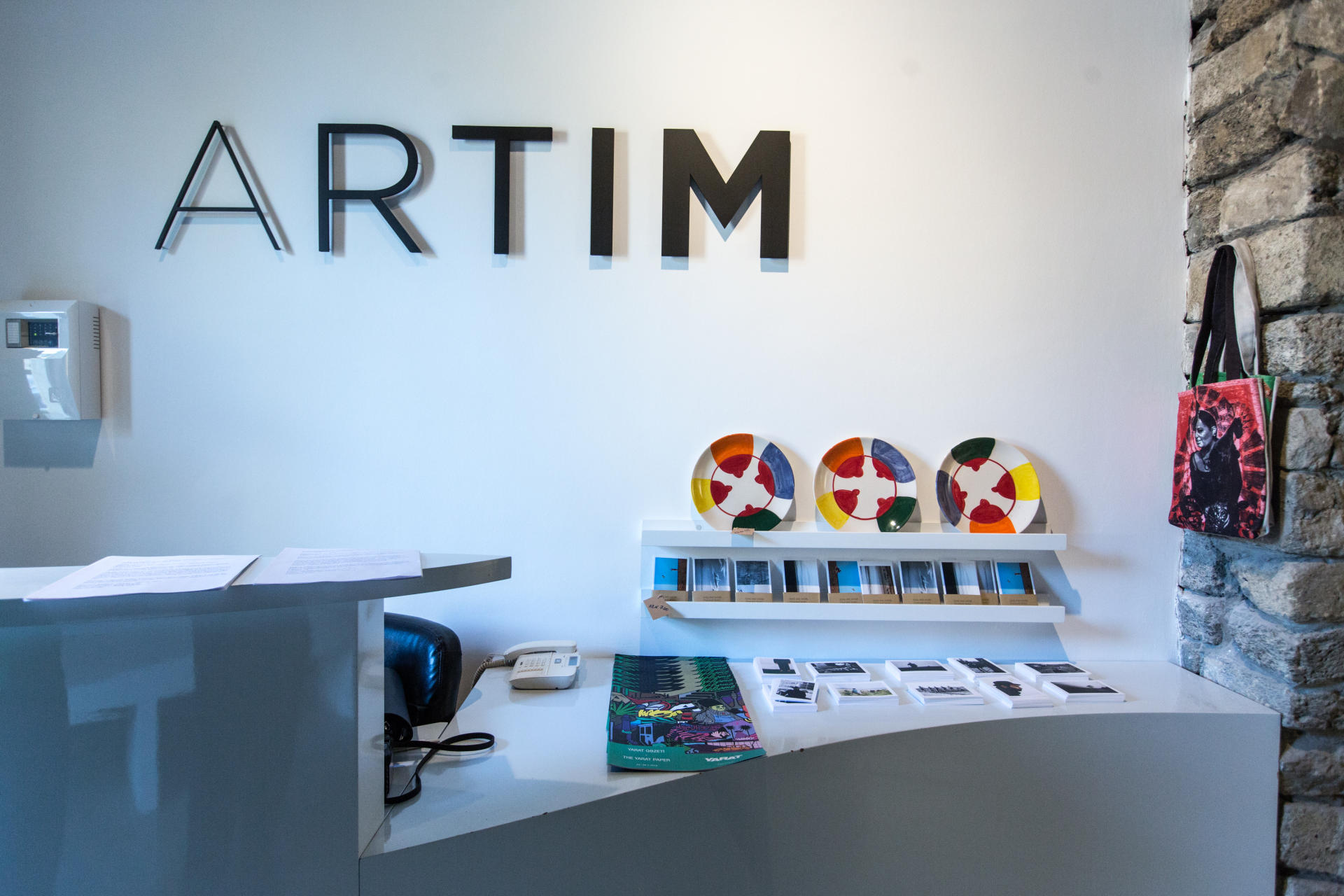 Дадаш Адна: Love me - призыв, послание и главное, ожидания от мира (ФОТО)