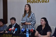 В Баку представлена книга "8 дней в армянском плену" (ФОТО)