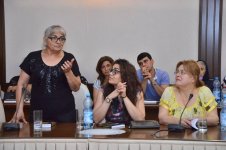 В Баку представлена книга "8 дней в армянском плену" (ФОТО)