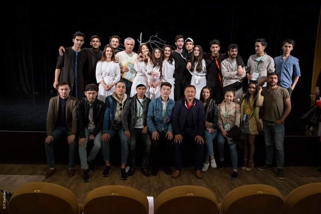 Азербайджанцы в Казани сыграли "по-черному" (ФОТО)