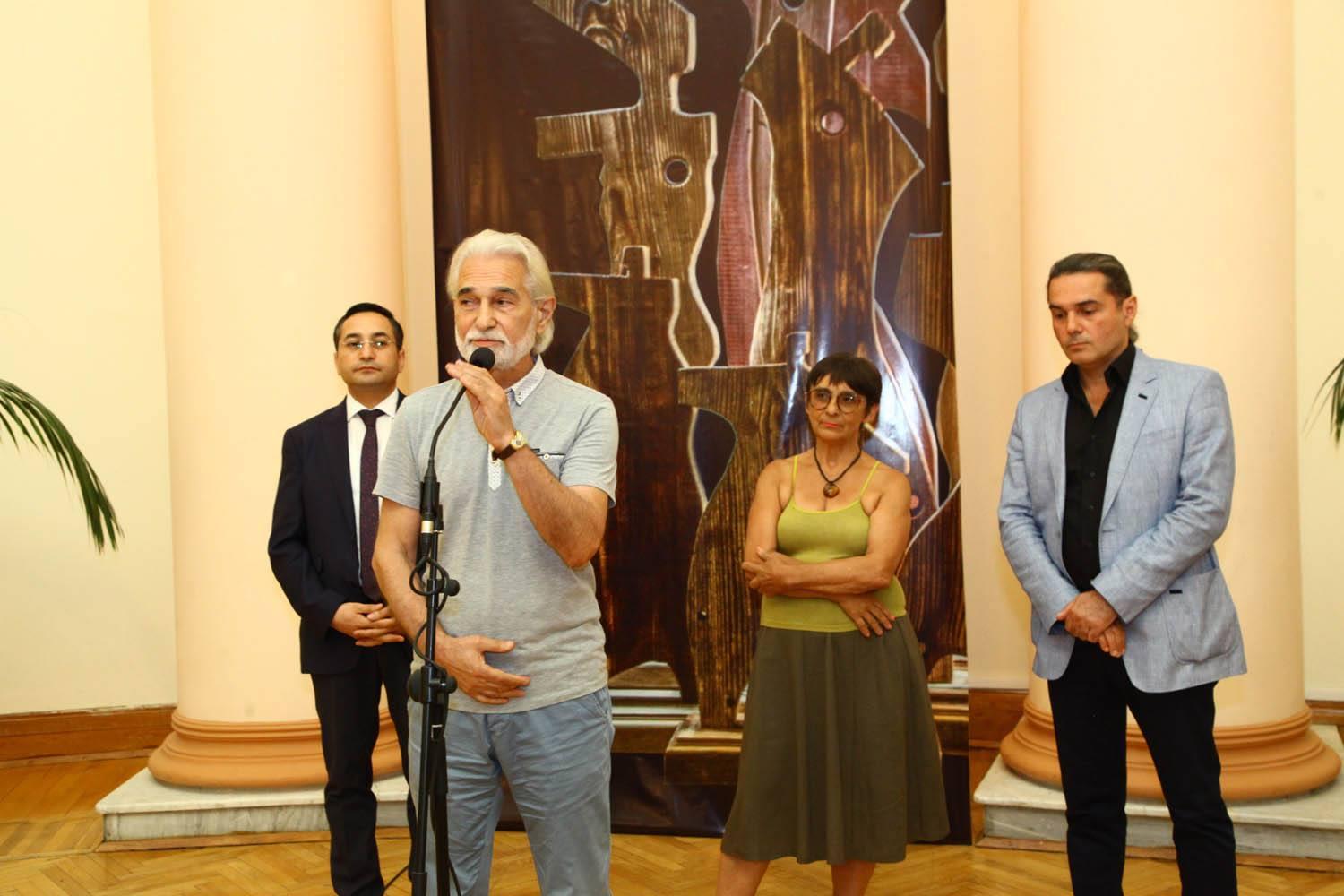 Фантазии Махмуда Рустамова из неопубликованного (ФОТО)