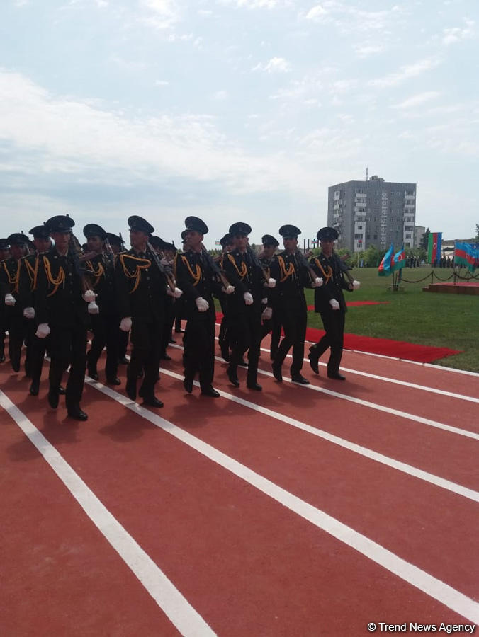 В Баку состоялся очередной выпуск курсантов Военной академии и Высшей военной школы им. Г. Алиева (ФОТО)