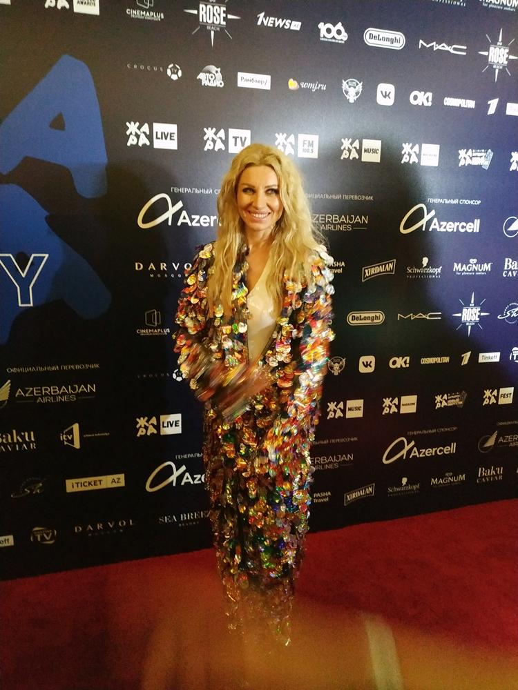 Все звезды на красной дорожке pre-party фестиваля  "ЖАРА 2019" в Баку (ФОТО)
