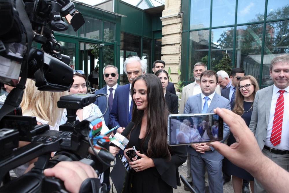 Вице-президент Фонда Гейдара Алиева Лейла Алиева приняла участие на Дне культуры Азербайджана в Москве (ФОТО) (версия 2)