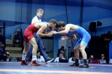 Азербайджанский борец-вольник одержал чистую победу над армянским соперником (ФОТО)