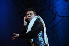 Народные артисты Сафа Мирзагасанов и Евгения Невмержицкая признались в любви к родному театру (ФОТО)