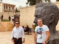 Самый романтичный грузин "взорвал" бакинцев – "Сары гялин", Муслим Магомаев, Алиага Вахид (ВИДЕО, ФОТО)