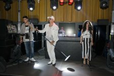 В Баку прошла зажигательная летняя дискотека 80-90х (ВИДЕО,ФОТО)