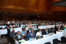 Сессия ЮНЕСКО в Баку обсудила отчет по усилению диалога (ФОТО)