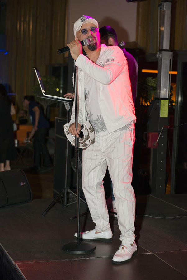 В Баку прошла зажигательная летняя дискотека 80-90х (ВИДЕО,ФОТО)