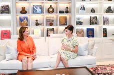 Первый вице-президент Азербайджана Мехрибан Алиева встретилась с послом Франции, ответственным за международные переговоры по вопросам Арктики и Антарктики (ФОТО) 
(версия 2)