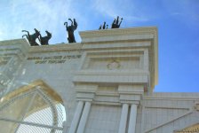 Азербайджанец в Туркменистане – Древняя Ниса, Ахалтекинские красавцы, удивительные экспонаты (ФОТО)