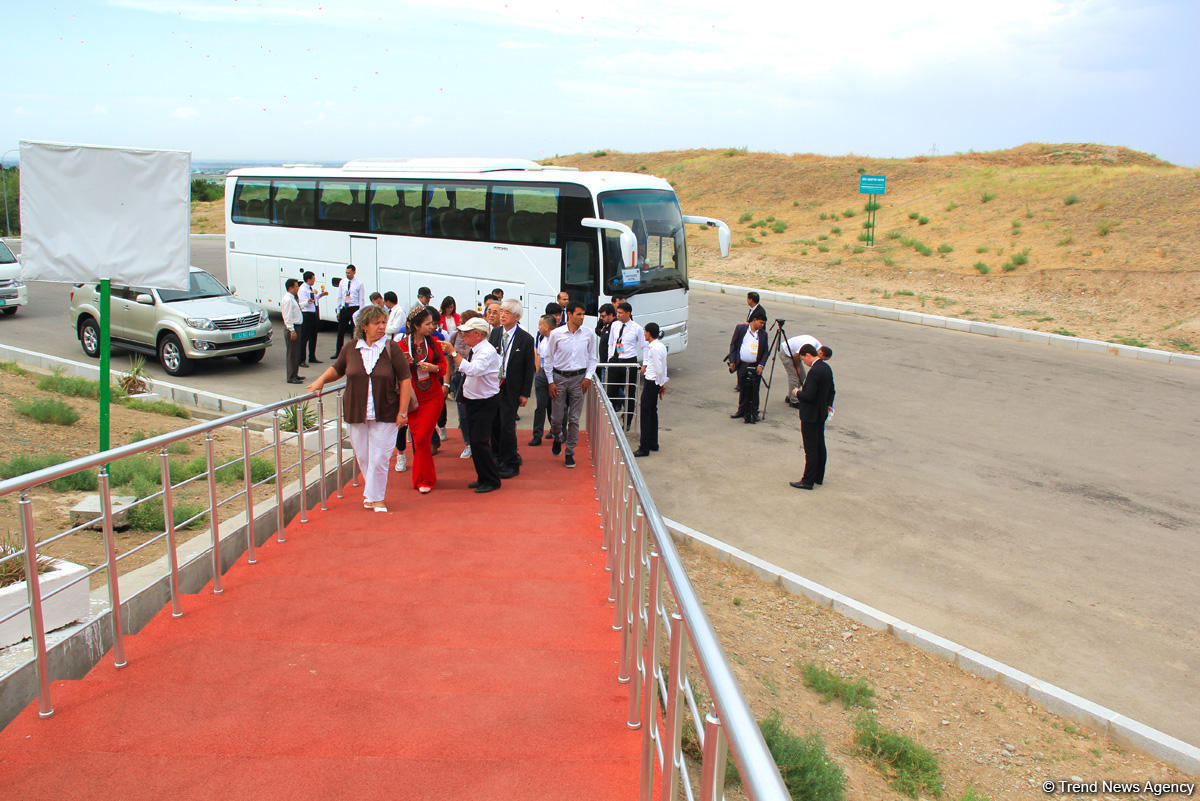 Азербайджанец в Туркменистане – Древняя Ниса, Ахалтекинские красавцы, удивительные экспонаты (ФОТО)