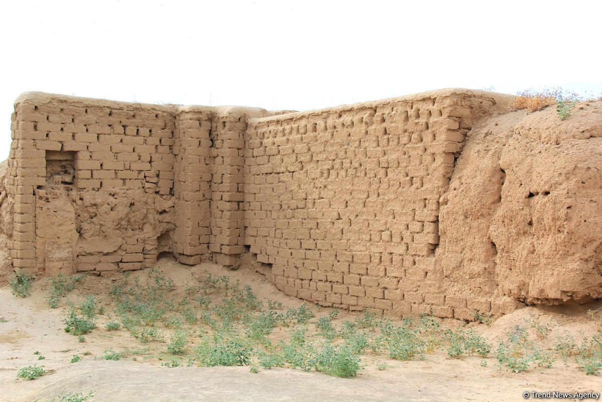 Азербайджанец в Туркменистане – Древняя Ниса, Ахалтекинские красавцы, удивительные экспонаты (ФОТО)