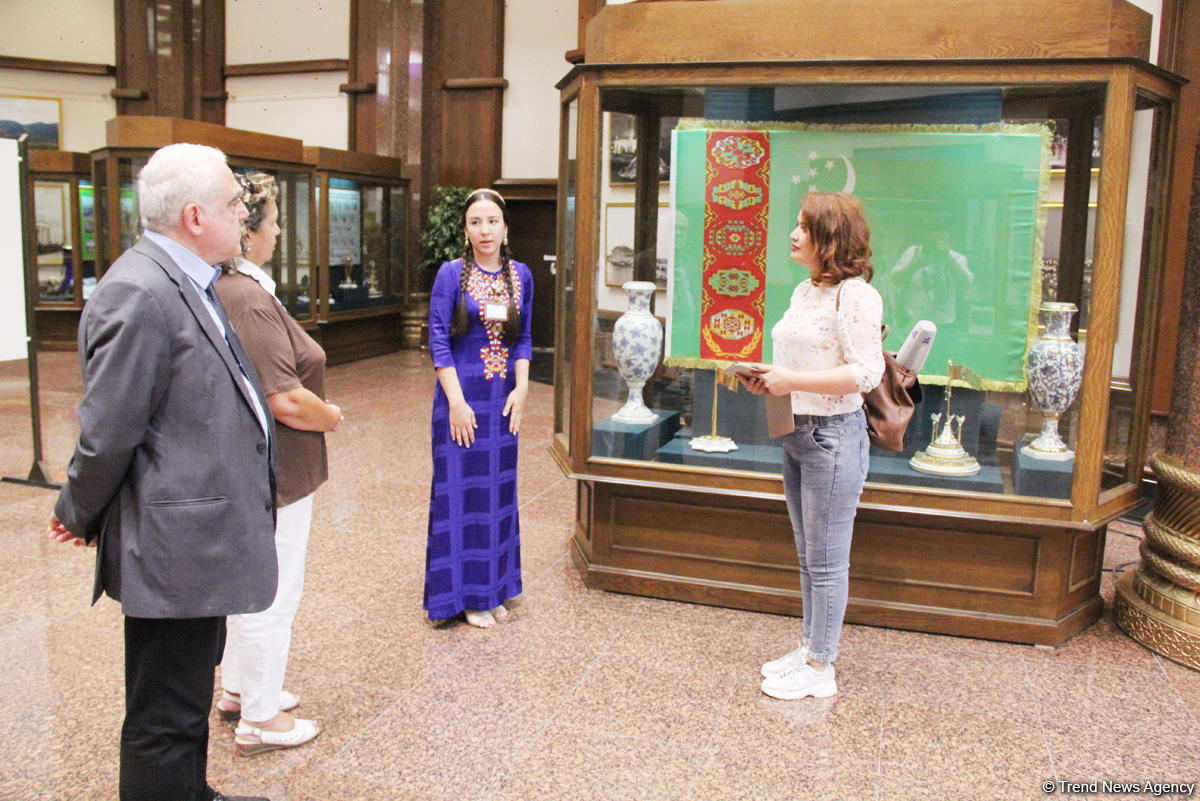 Азербайджанец в Туркменистане – Древняя Ниса, Ахалтекинские красавцы, удивительные экспонаты (ФОТО)