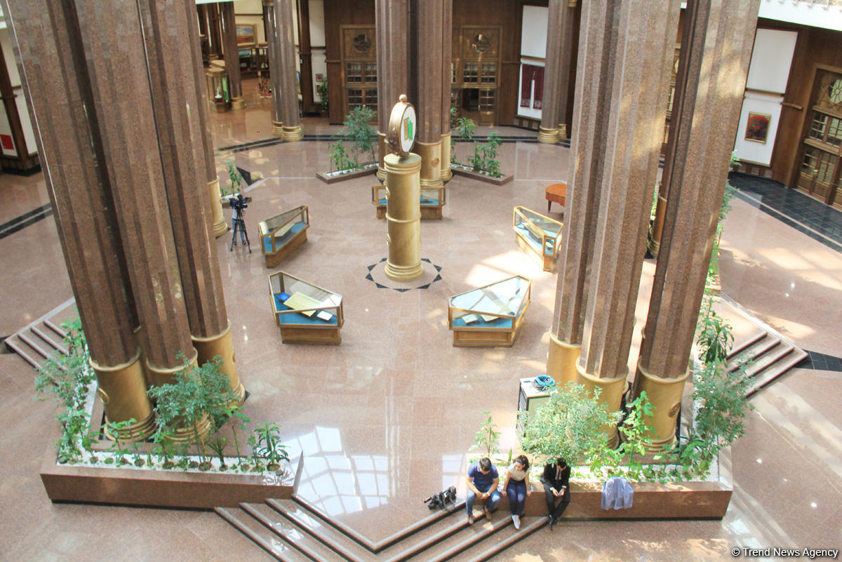 Азербайджанец в Туркменистане – Древняя Ниса, Ахалтекинские красавцы, удивительные экспонаты (ФОТО)