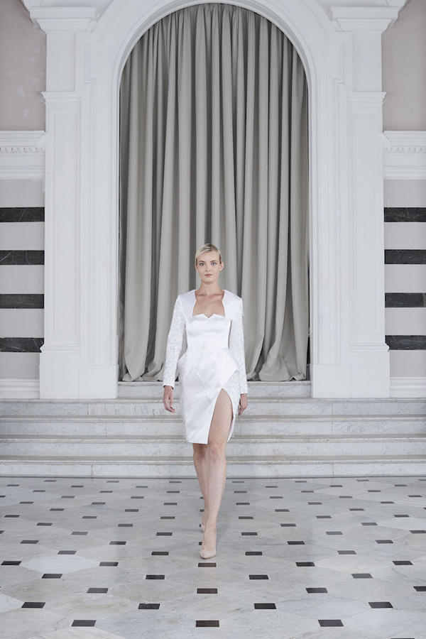 Азербайджанский дизайнер из Лондона представила "Висячие сады Вавилона" на Неделе моды в Париже (ФОТО)