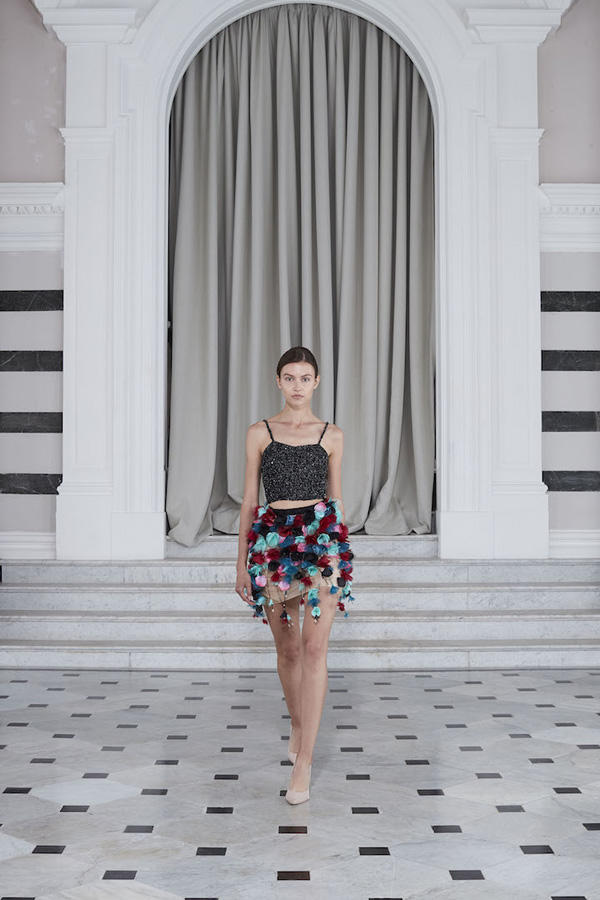 Азербайджанский дизайнер из Лондона представила "Висячие сады Вавилона" на Неделе моды в Париже (ФОТО)