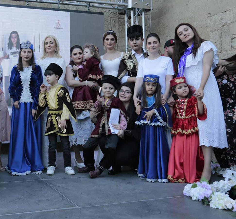 Волшебное дефиле в Баку, или Когда любовь не знает границ (ФОТО)