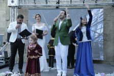 Волшебное дефиле в Баку, или Когда любовь не знает границ (ФОТО)