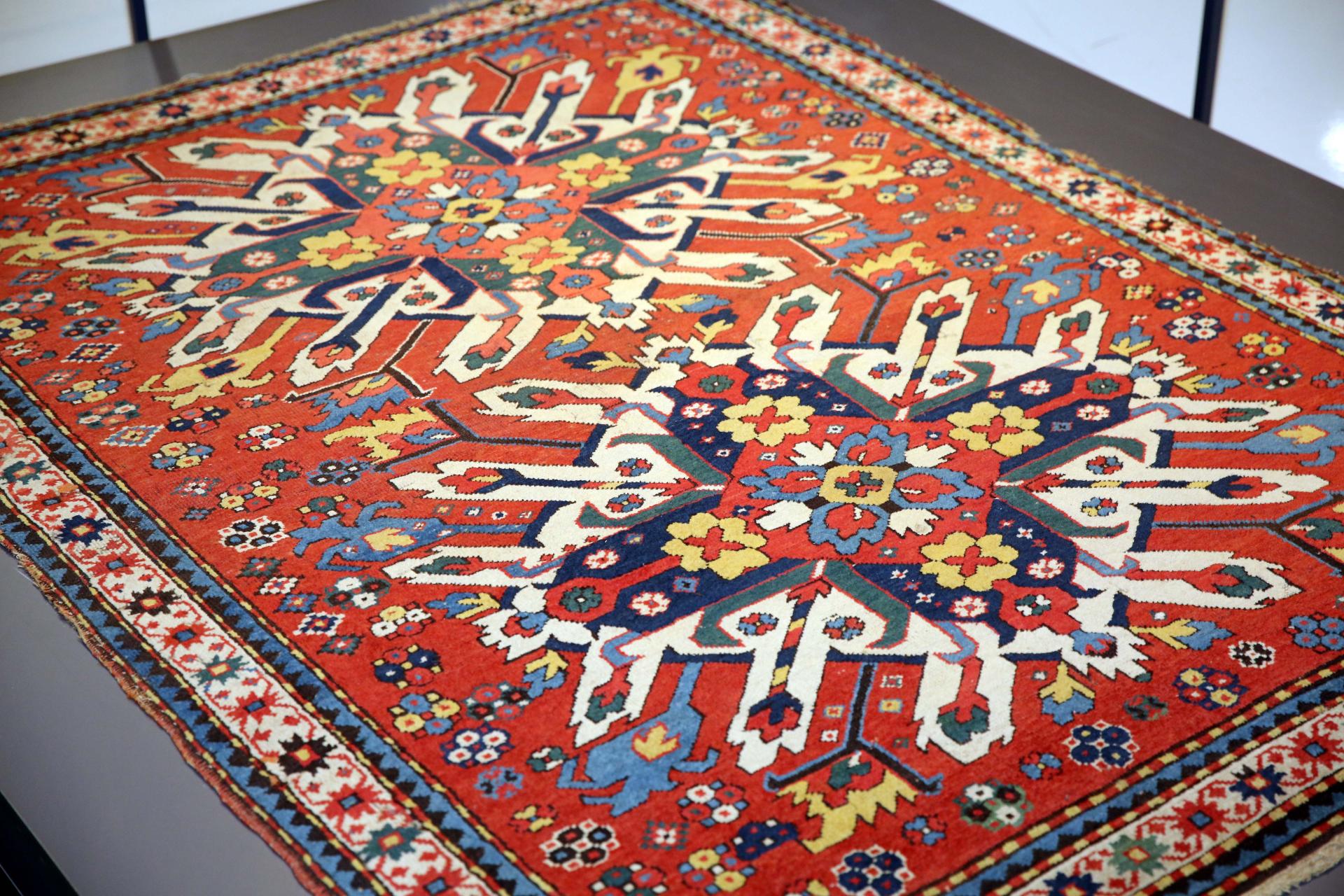 Культурное наследие Азербайджана в музее Лувра – ковры "Челеби", "Ханлыг" и "Аждахалы" (ФОТО)