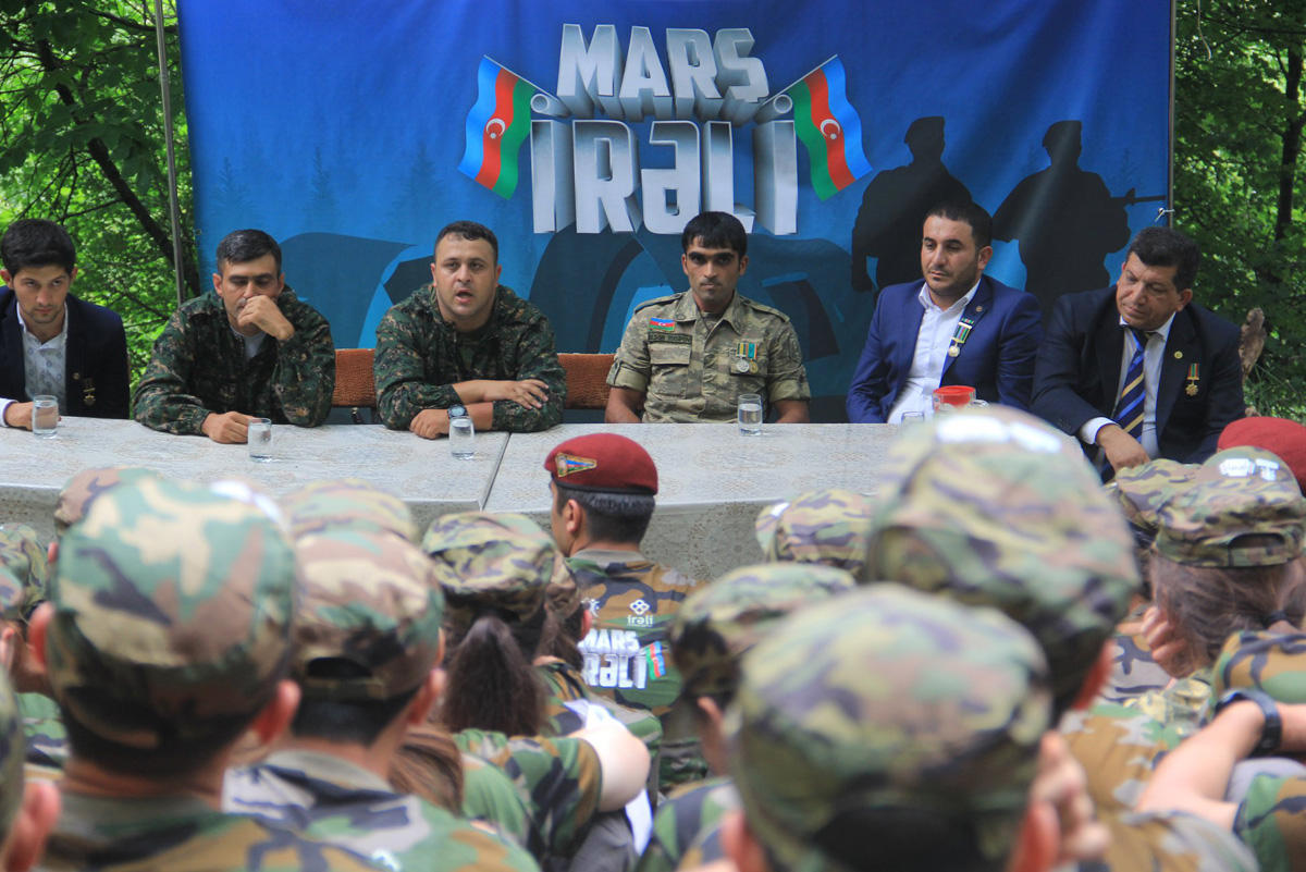 Азербайджанская молодежь прошла обучение ведению боевых действий в экстремальных условиях (ФОТО/ВИДЕО)