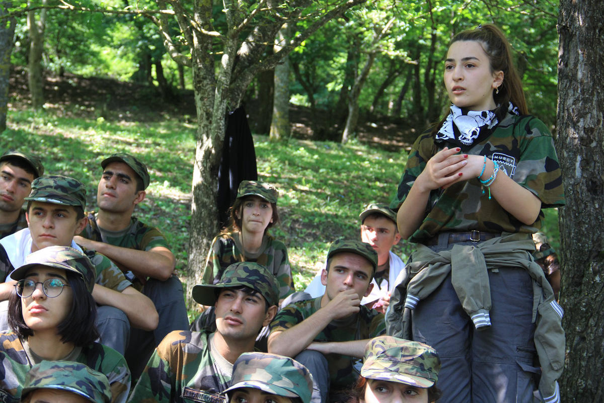 Азербайджанская молодежь прошла обучение ведению боевых действий в экстремальных условиях (ФОТО/ВИДЕО)